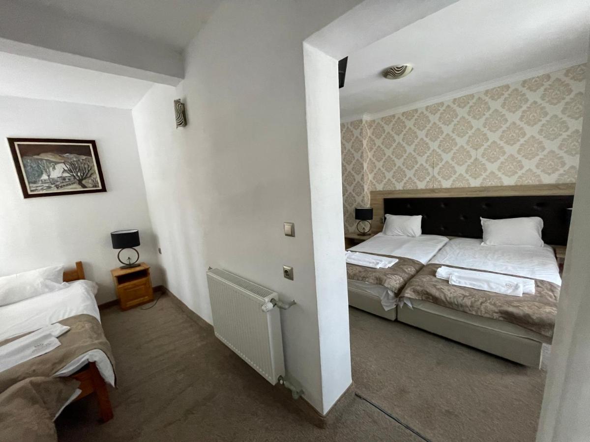 סרניצה Hotel Merdjan מראה חיצוני תמונה