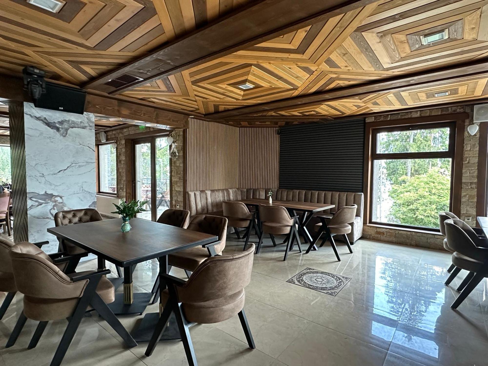 סרניצה Hotel Merdjan מראה חיצוני תמונה